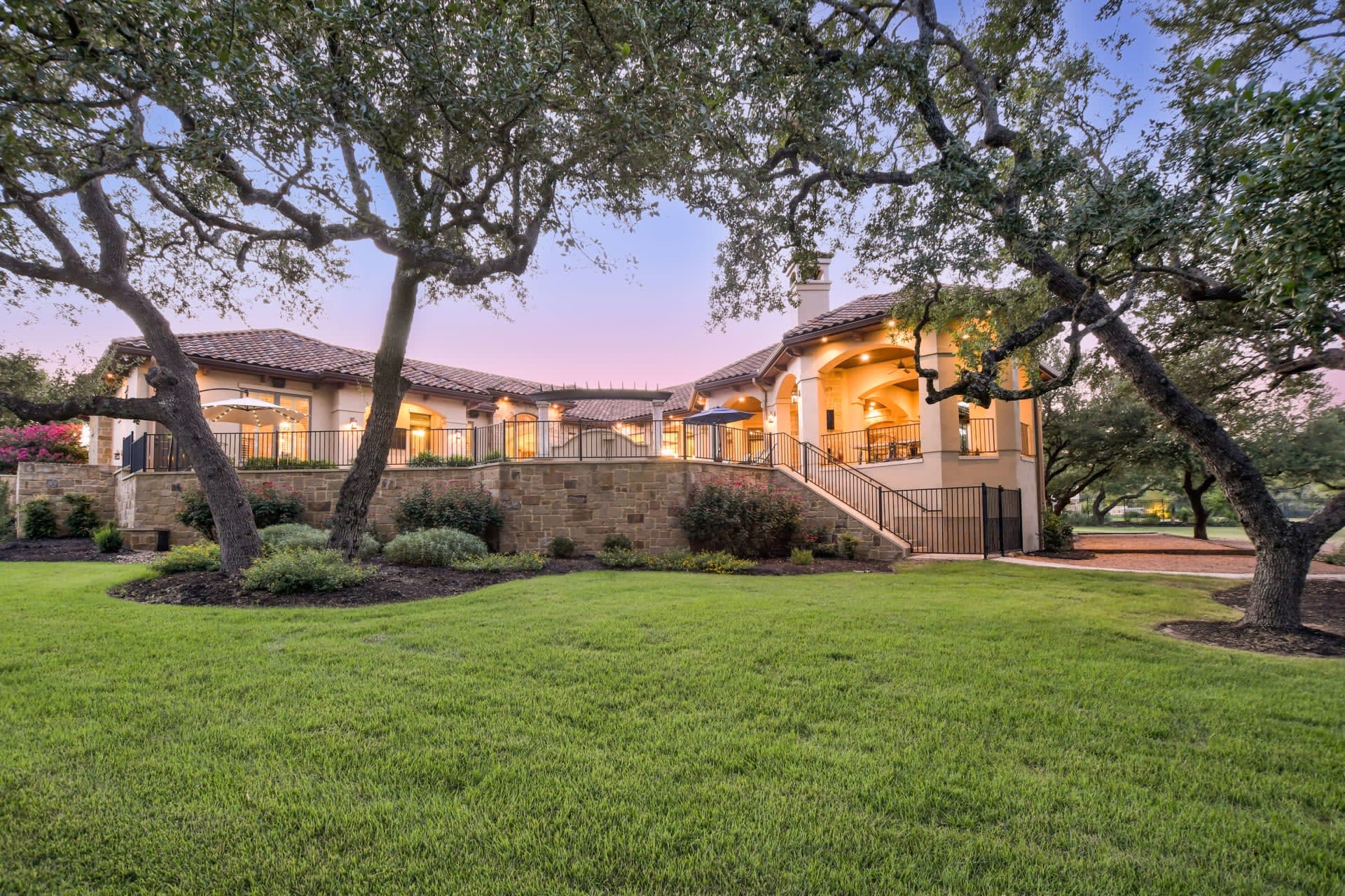 8321 VERDE MESA COVE