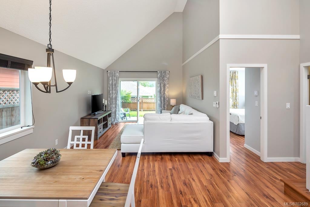 2853 Orange Blossom Cres, Langford