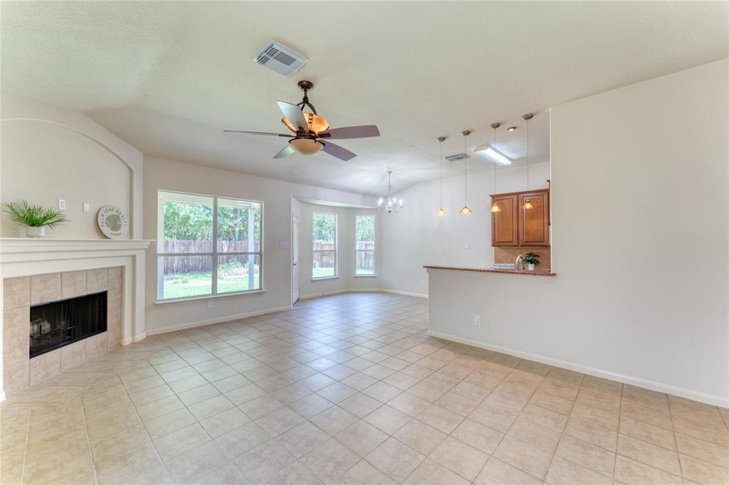 23514 Whispering Maples Dr