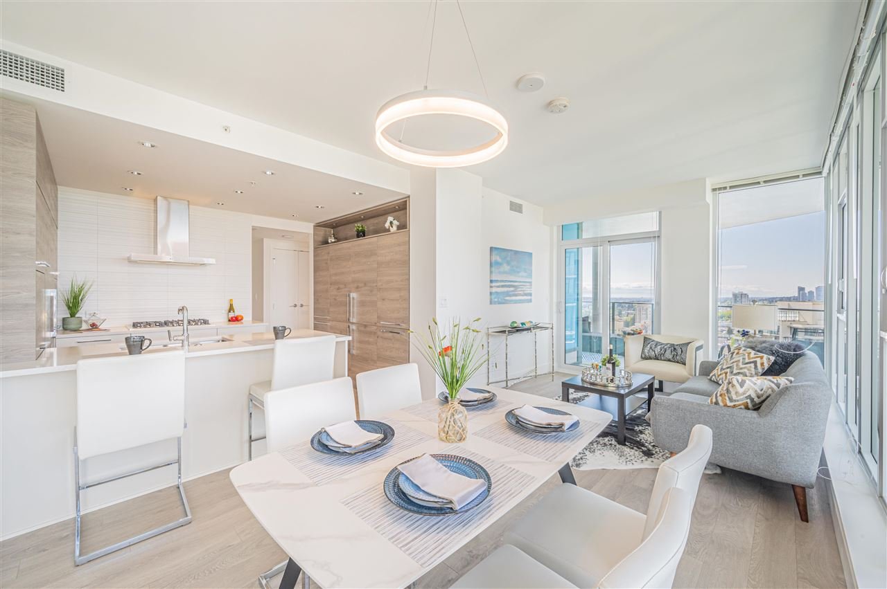 3002-7388 Kingsway Wy