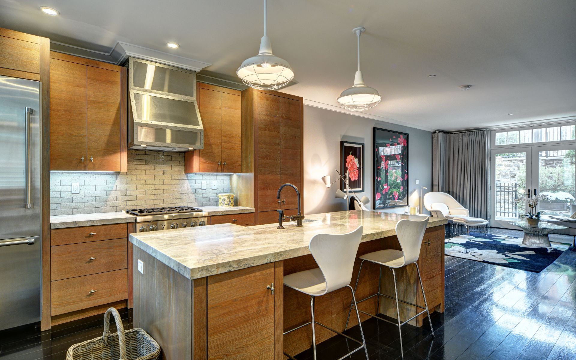 Watchcase Bungalow- Designer's Own Retreat