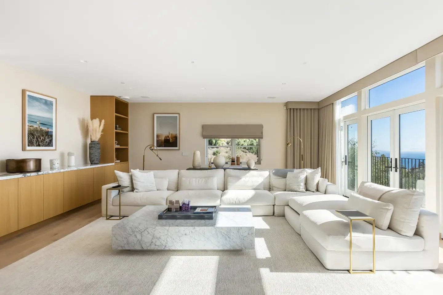 Entire Malibu Estate, 2 Hot tubs, Guest house