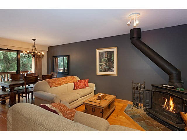12-8100 Alpine Wy