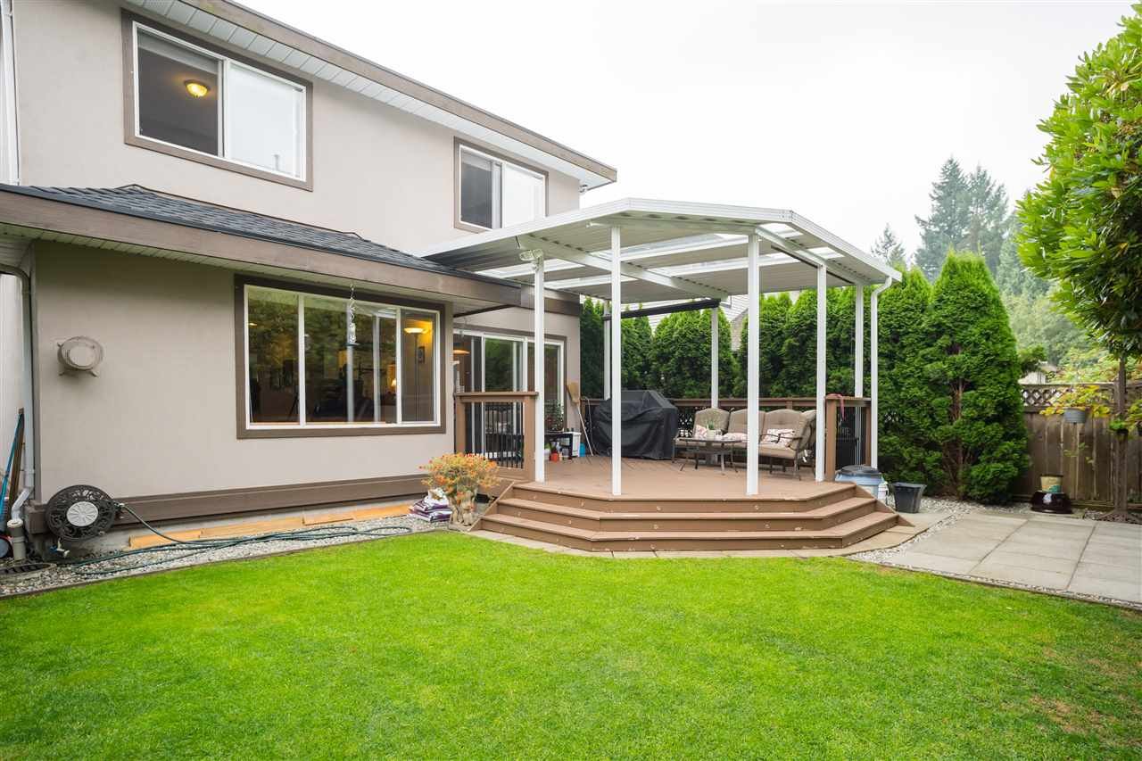 2975 Pinetree Close