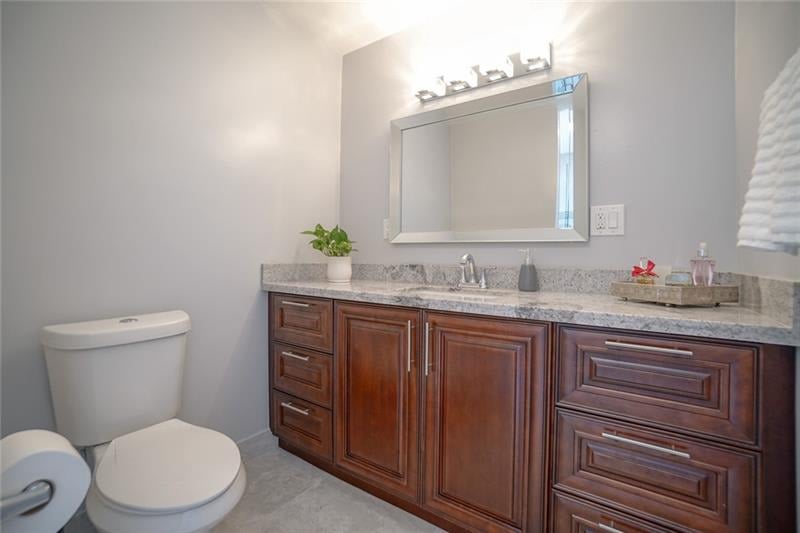 5171 NE 18th Ter