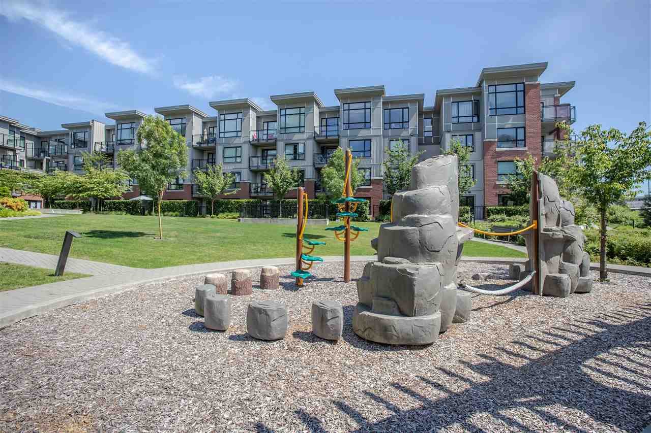 117-7058 14th Ave