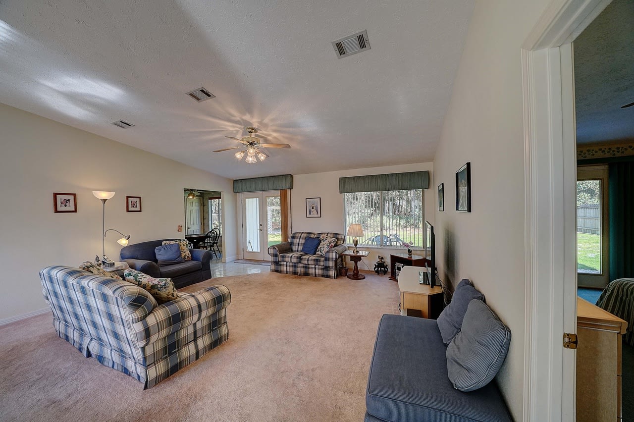 320 Fan Palm Place
