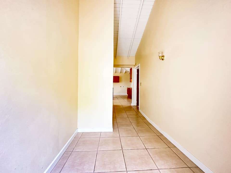 433 Huntum's Ghut 3 Bedroom Apartment