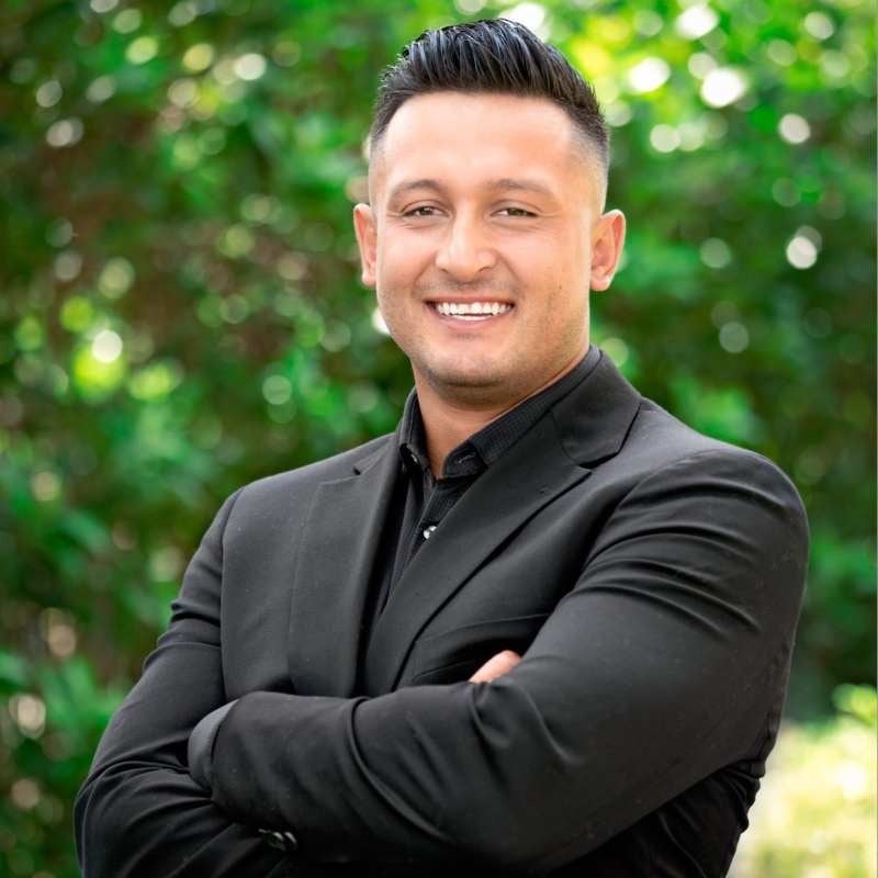 Christian Lopes Florida Real Estate Agent Headshot