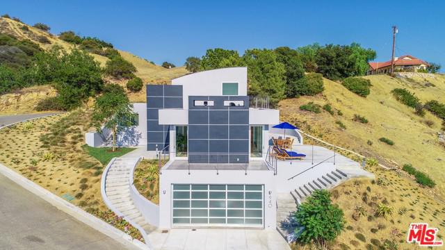 940 Latigo Canyon