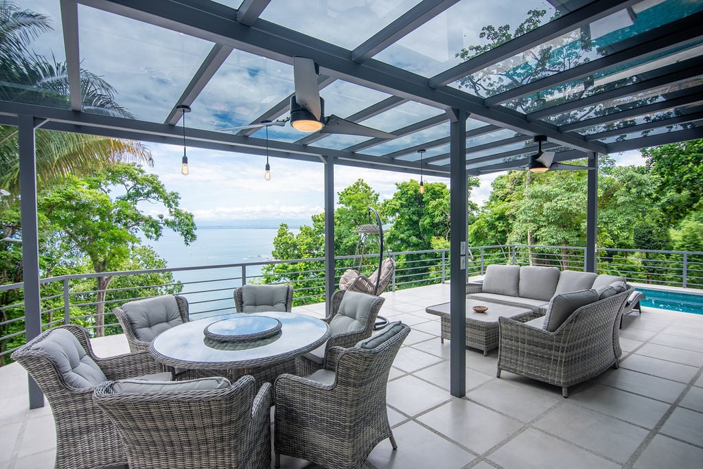 Oceanfront Private Pool Villa, Jaco, Puntarenas