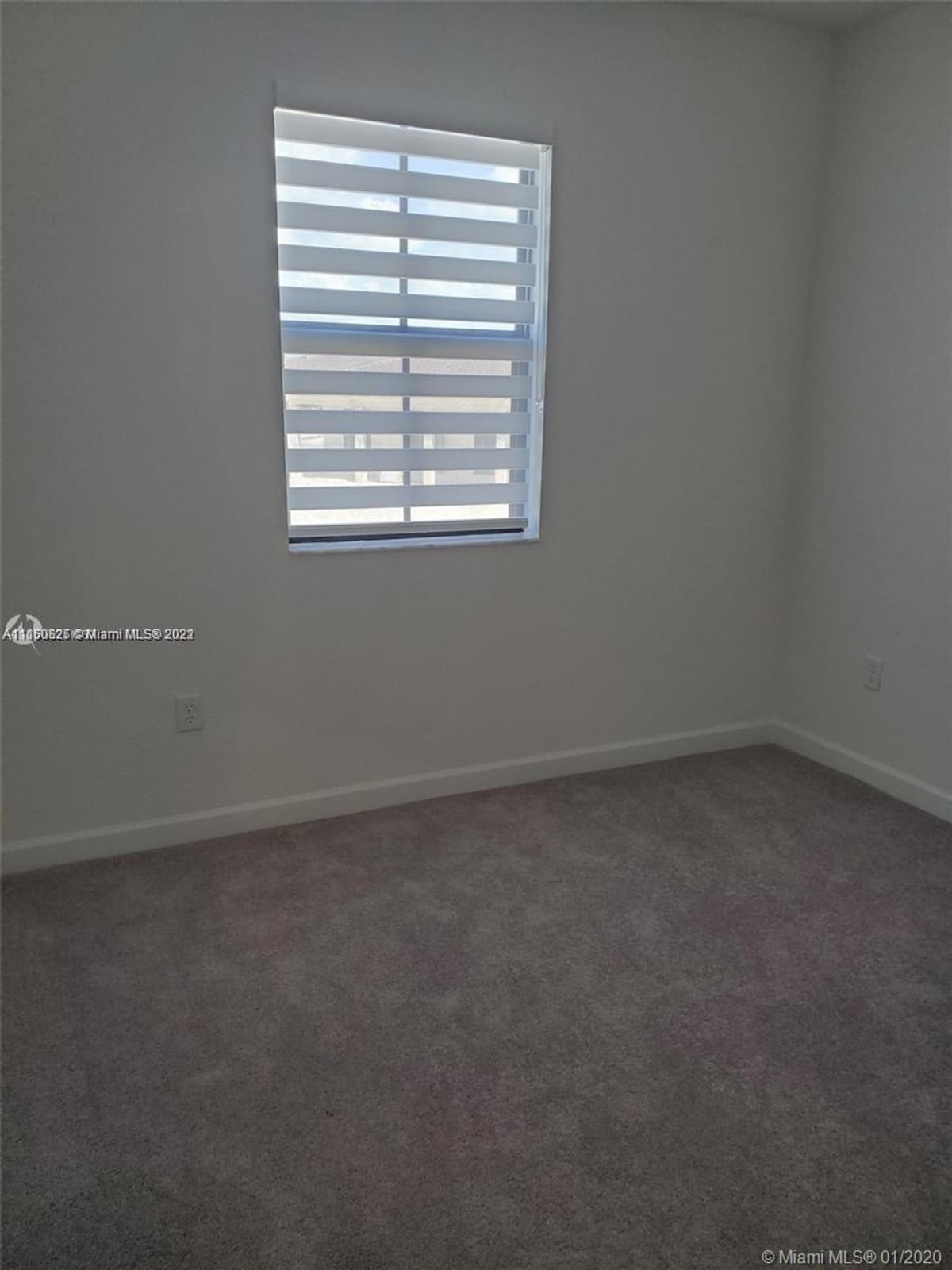 11318 SW 254th Ter