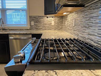 4008 Reedybrook Crossing