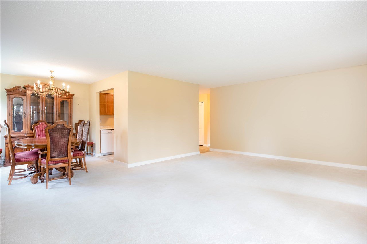 217-11240 Daniels Rd
