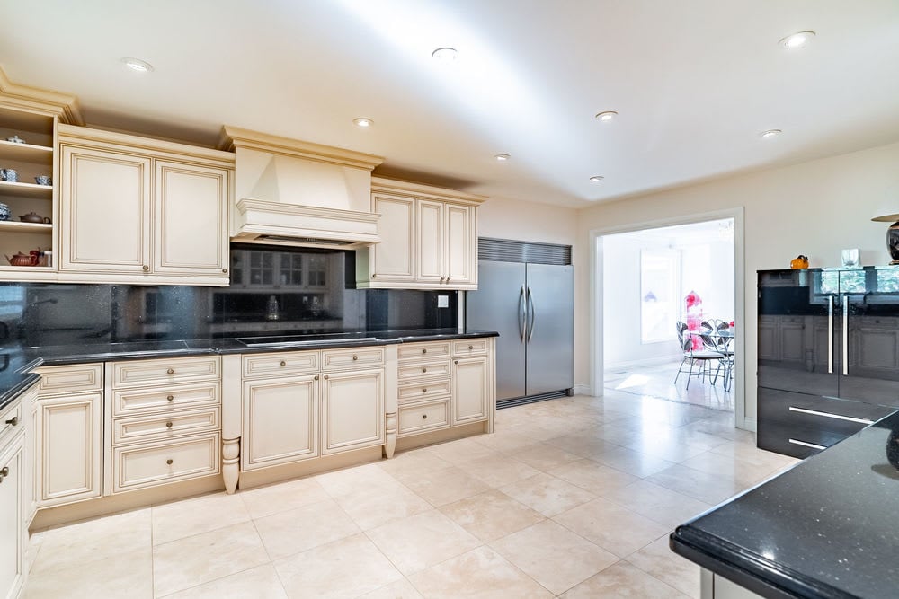 2150 Mississauga Road 