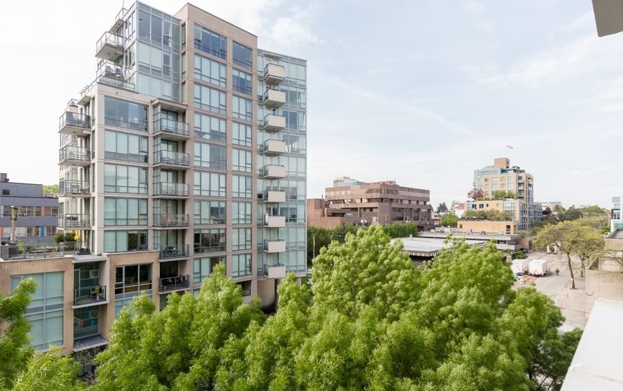 505-1675 W 8th Ave