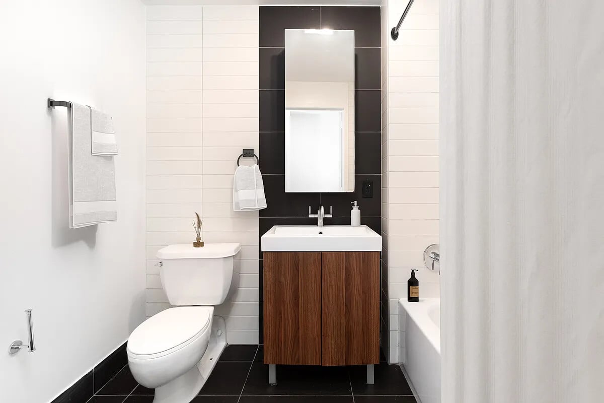 116 John Street, Apt 2405