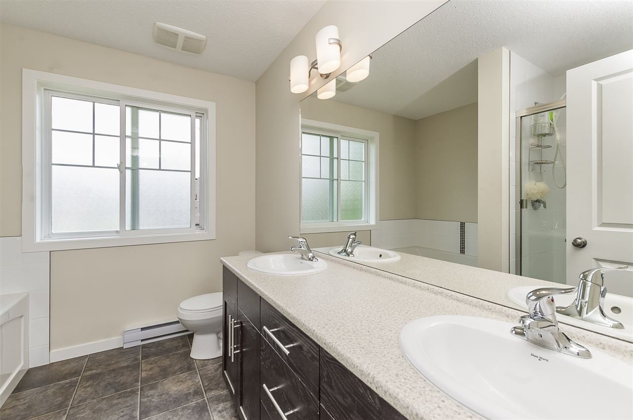 10-45152 Wells Rd