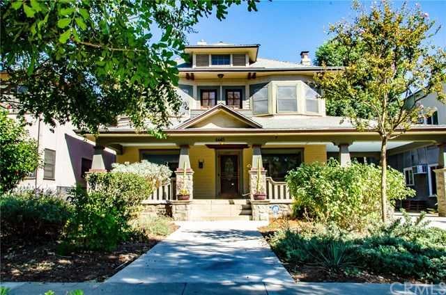 4445 University Ave