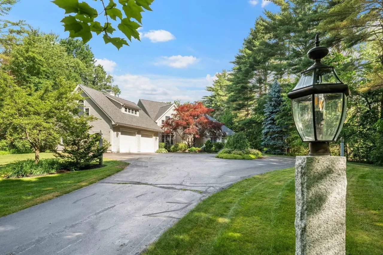New Listing! 4 Baltusrol Circle, Falmouth, ME 04105 – $1,589,000
