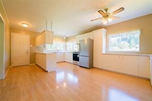 2263 Dick Ave, Nanaimo
