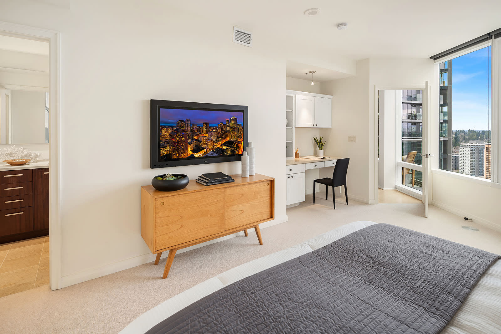 10700 NE 4th St, Unit 3508