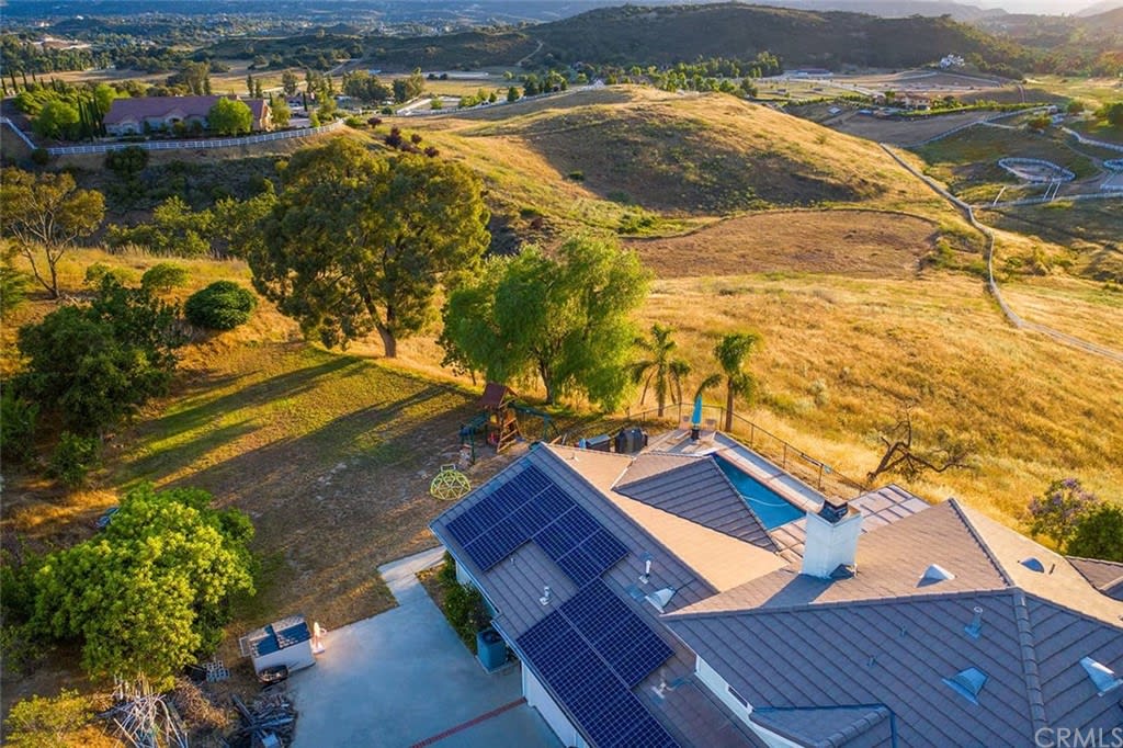 40148 Sierra Maria Rd