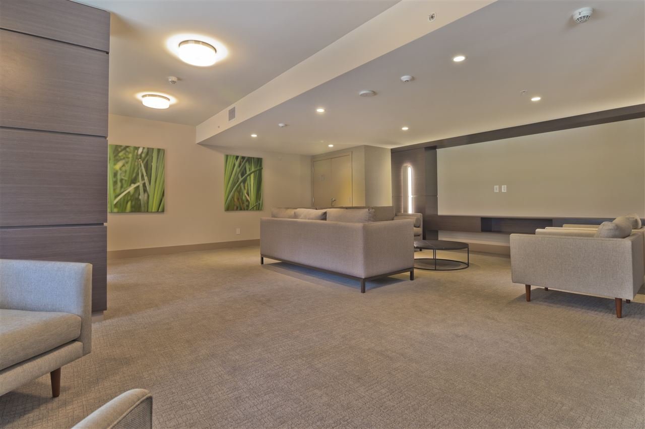 706-1571 W 57th Ave