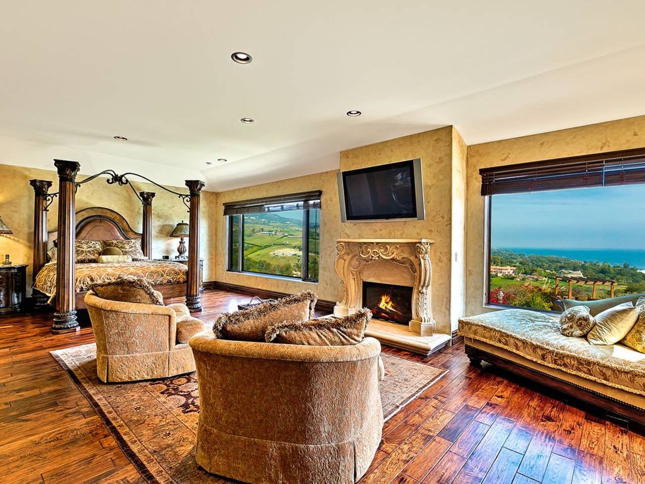 Cascade Villa