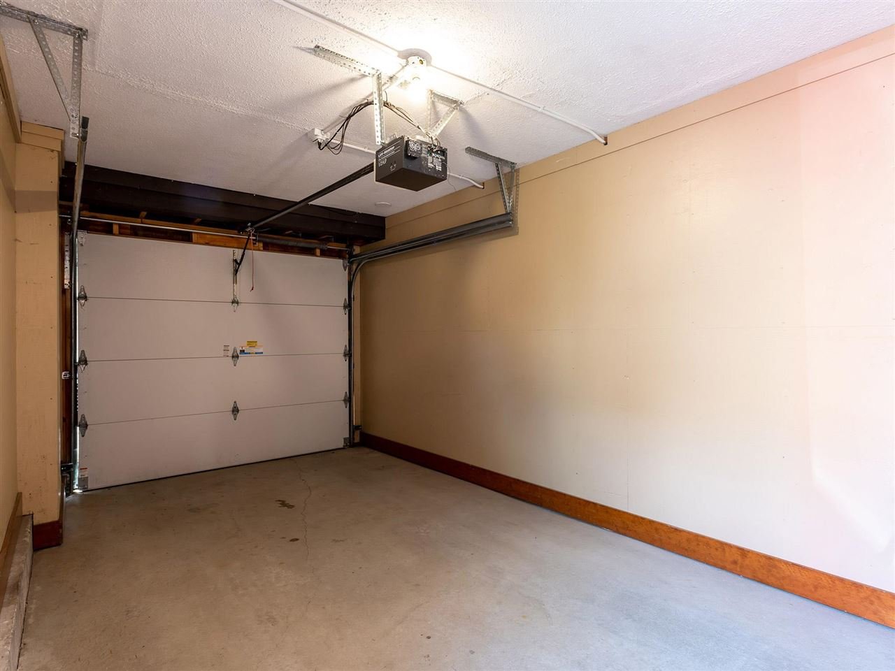 21-4100 Whistler Wy