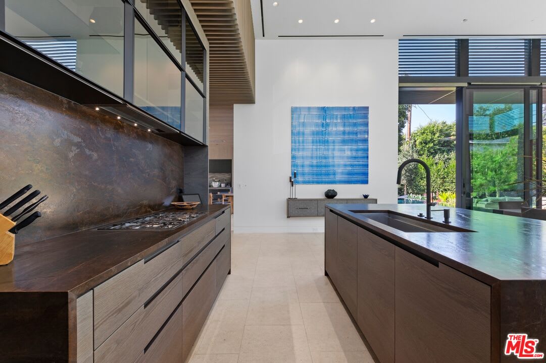 Luxe Estate