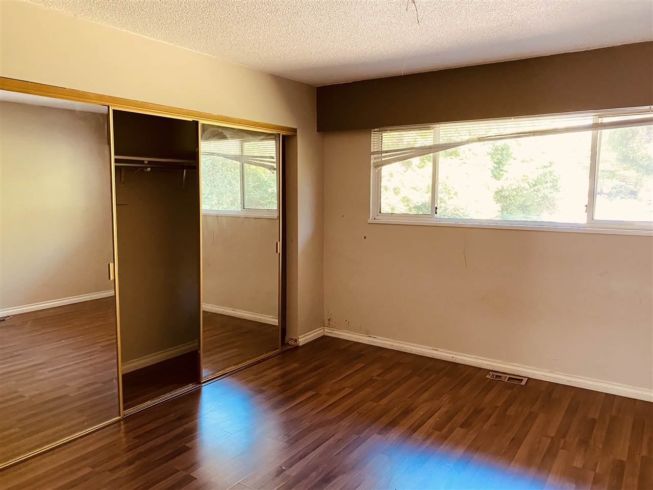 8288 Gilley Ave
