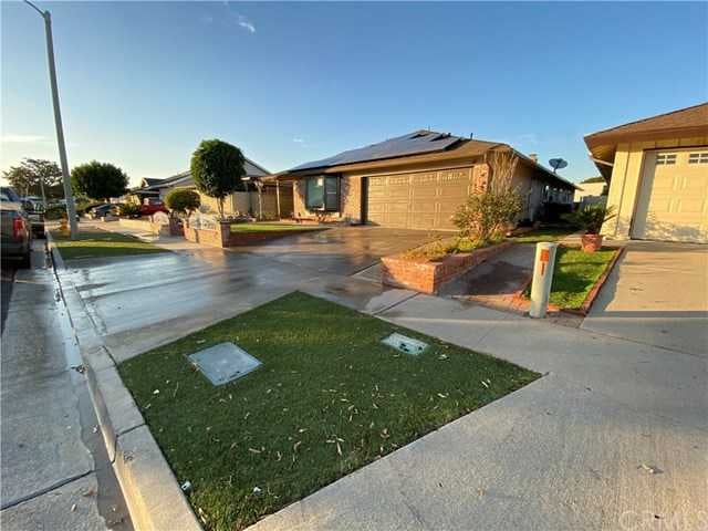 4643 E Greenwood Drive