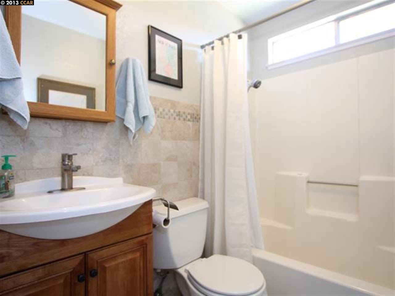 37 Lynwood Pl