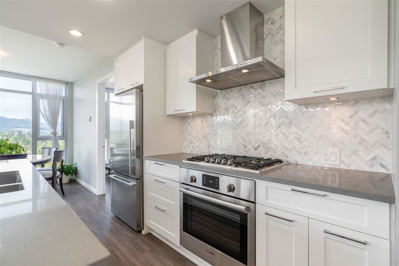 1605-520 Como Lake Ave