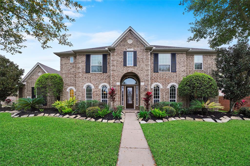 2307 Paradise Canyon Dr