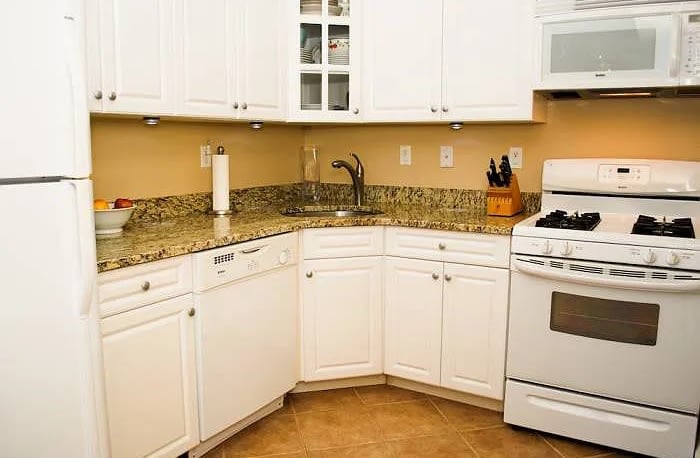 4401 Park Ave., #5D