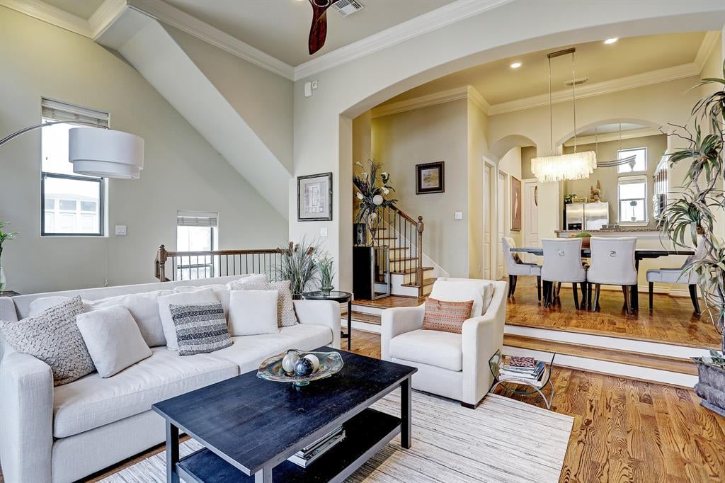 2226 Hilshire Lake Dr