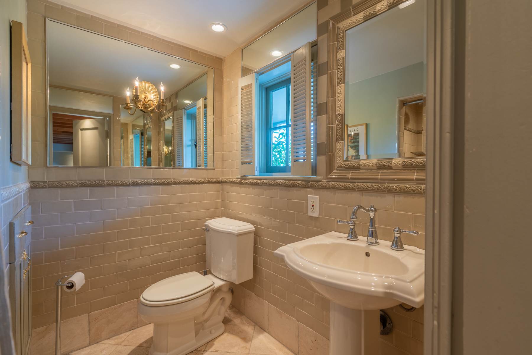 Charming Carmel Highlands Cottage - 125 Cypress Way