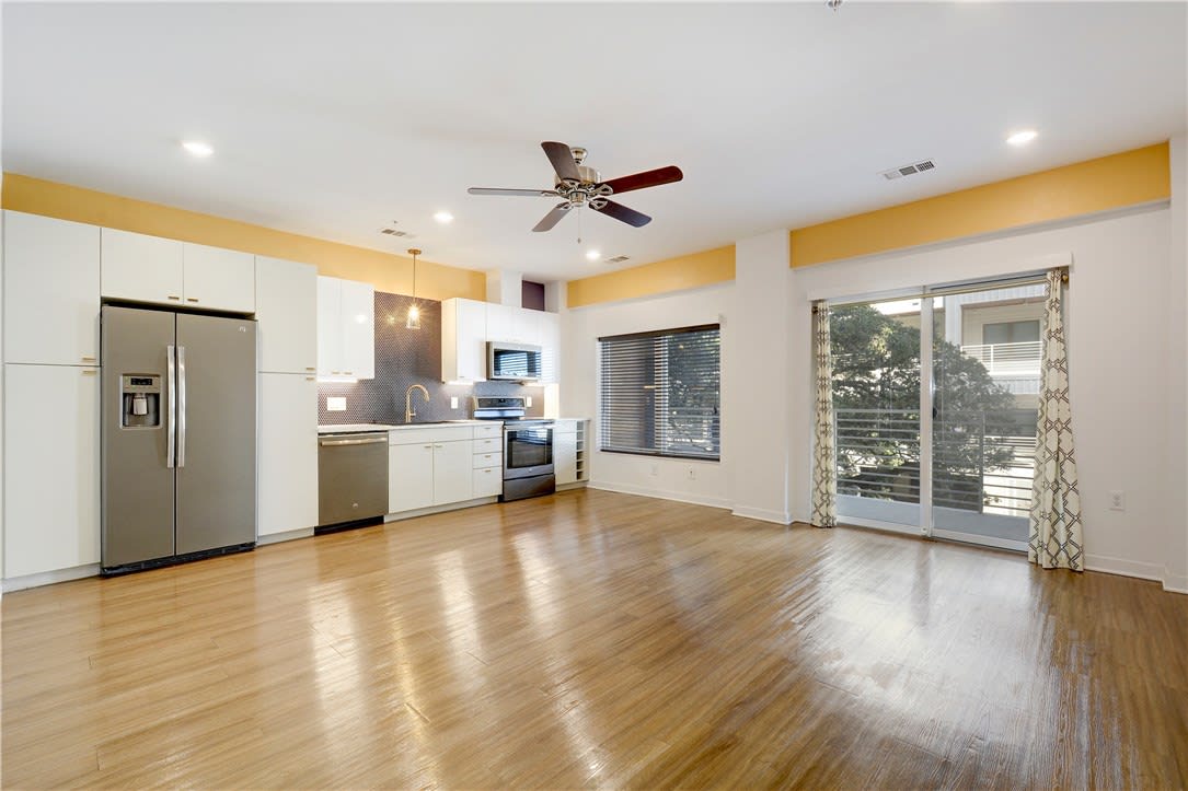 4361 S Congress Ave, #322