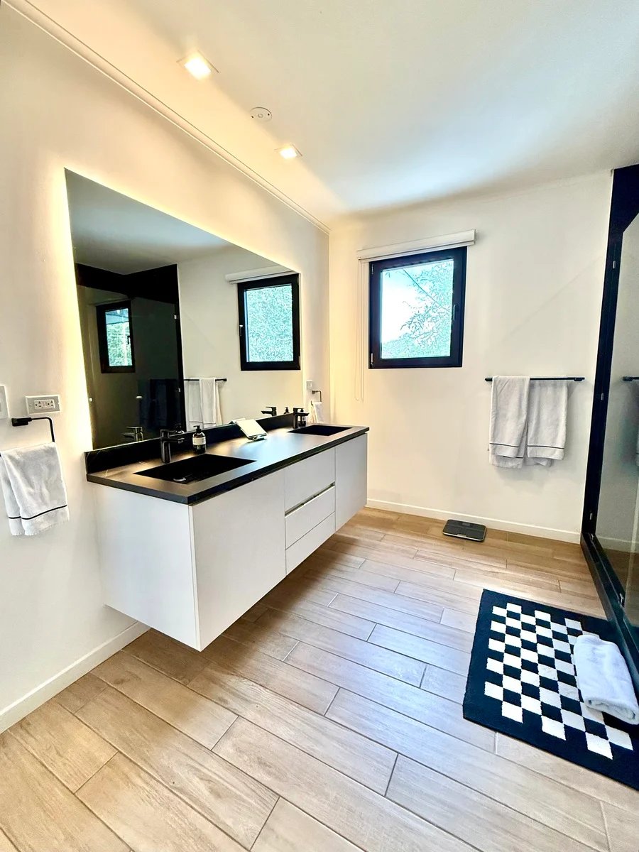 Modern Garden Townhome, Escazu, San Jose