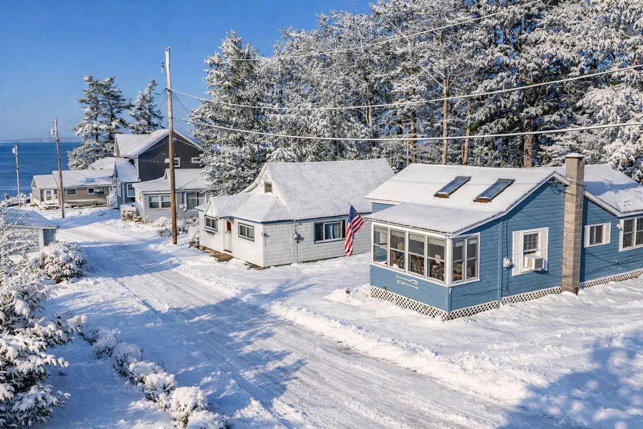 New Listing: 7 Justins Way, Standish, ME 04084 – $425,000