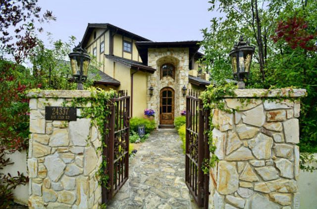 24337 San Juan Rd