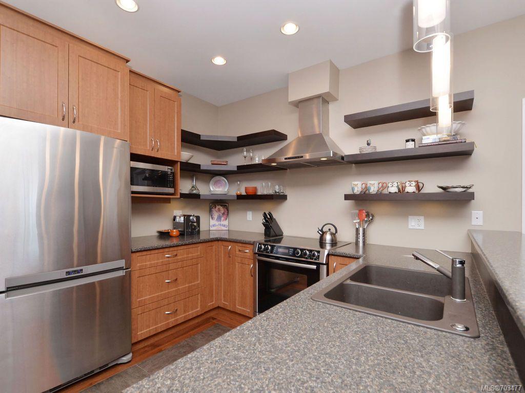 7-1893 Prosser Rd