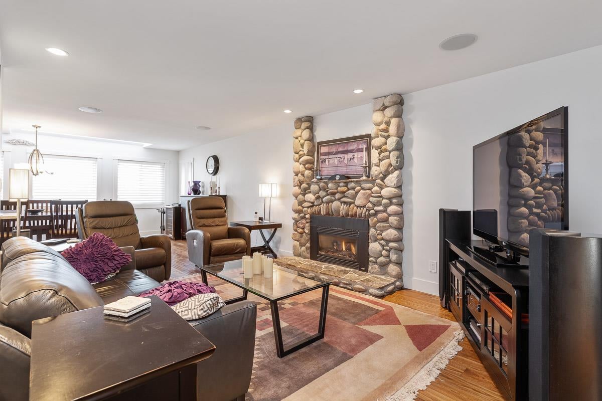 469 Cariboo Cres