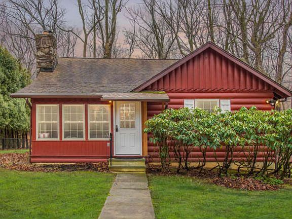 4 Sylvia Pl
