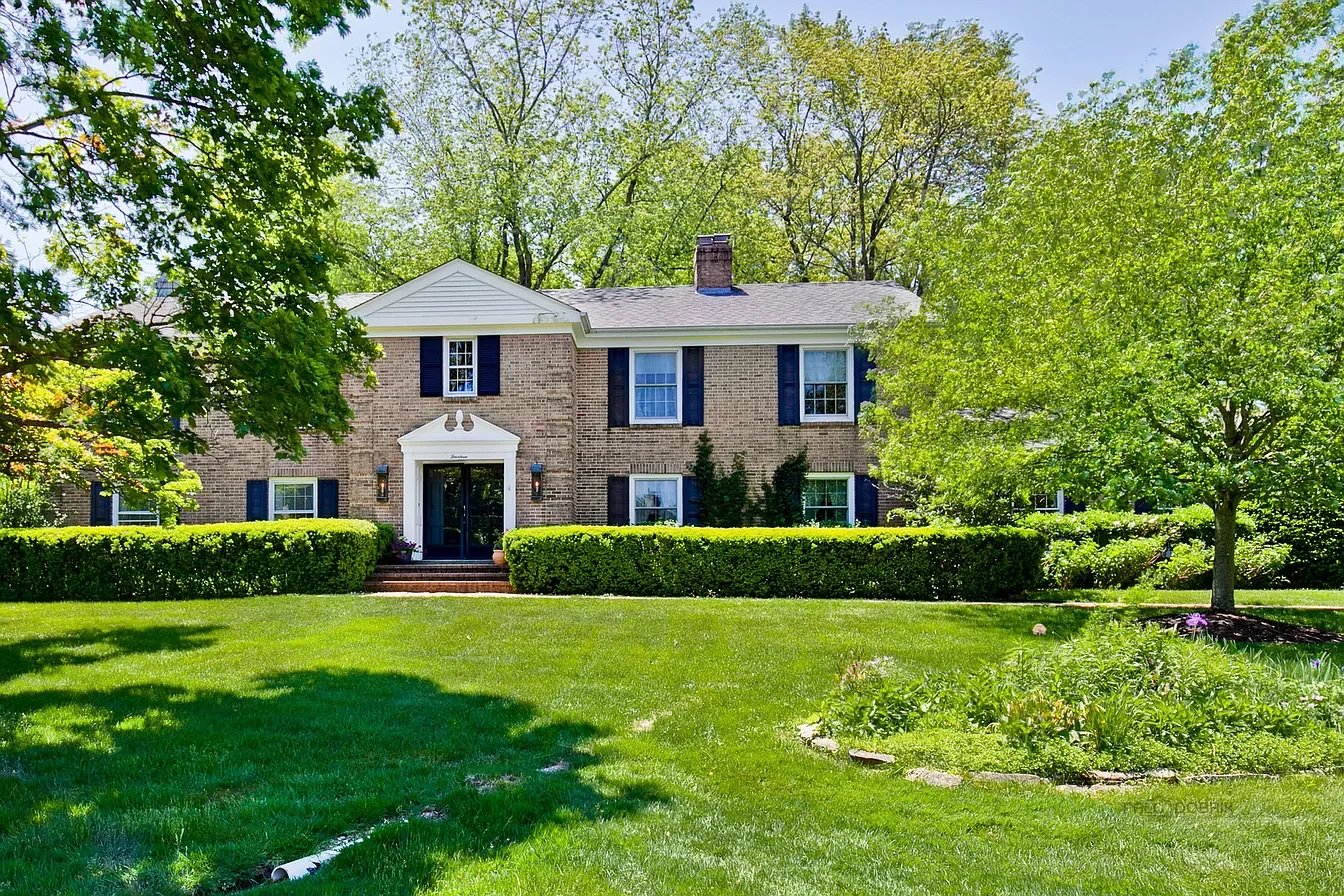 14 Forest Hills Rd