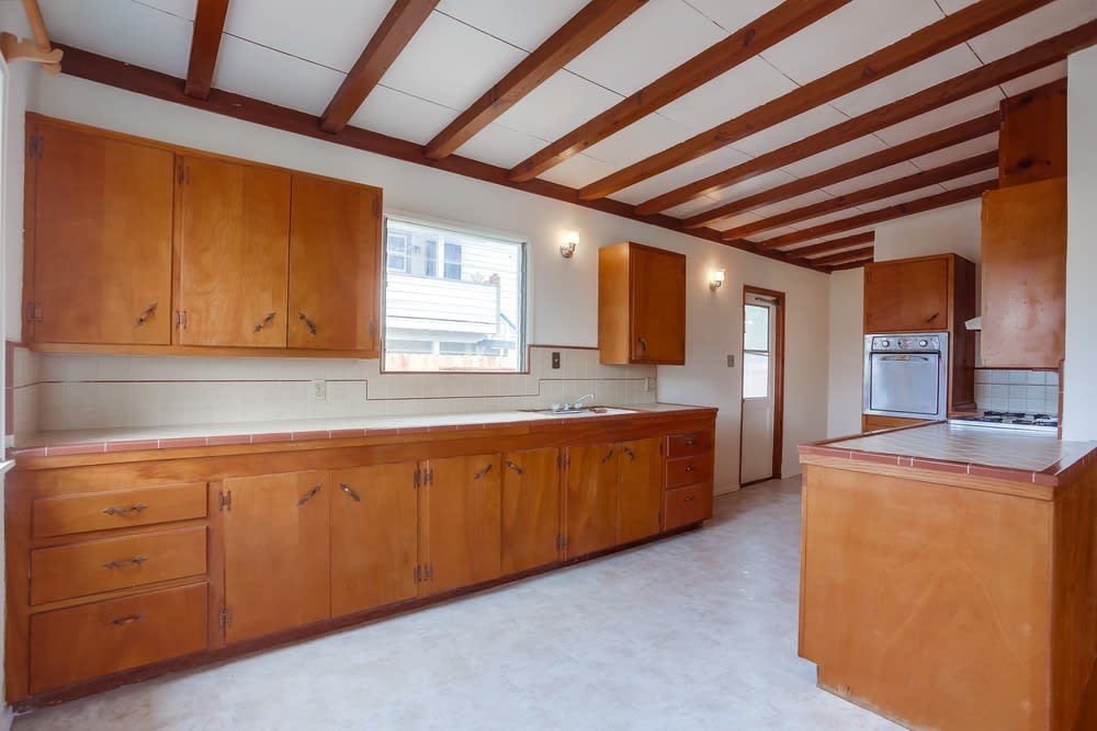 1116 Buena Vista Way