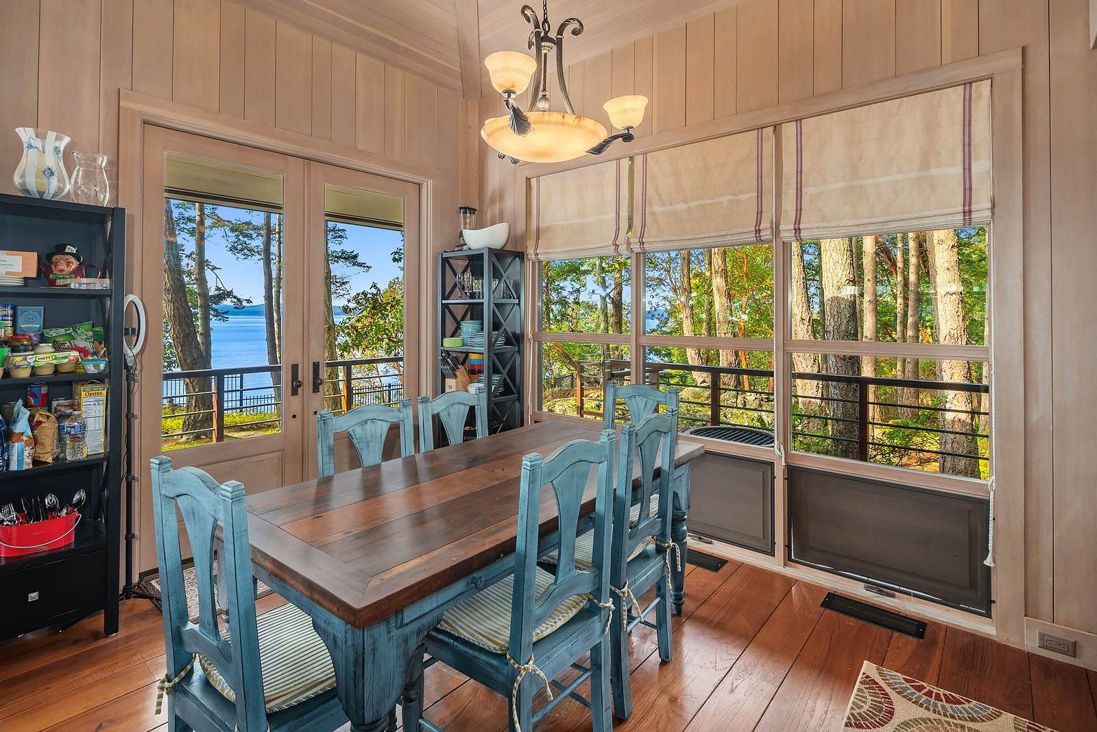 San Juan Island Estate - 723 Carefree Way - Friday Harbor