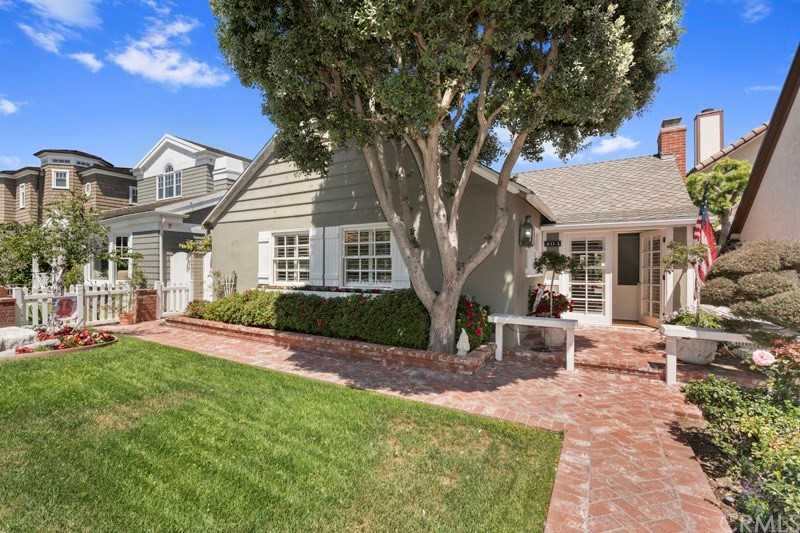 404 Belvue Ln